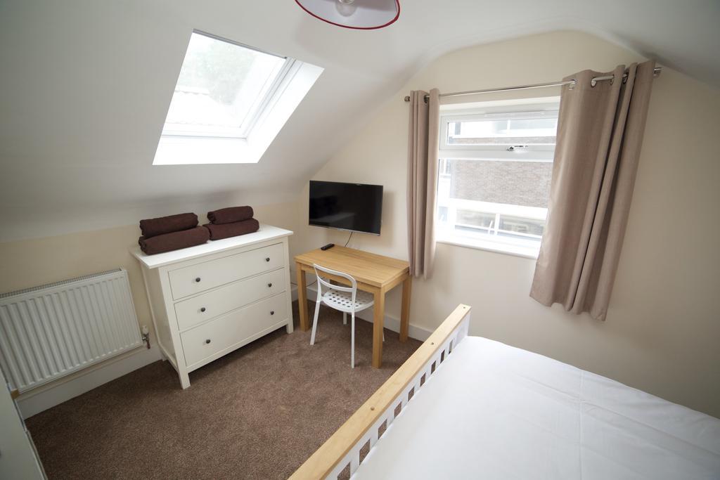 Bristol Serviced Lets - 152/154 Bath Road Kamer foto